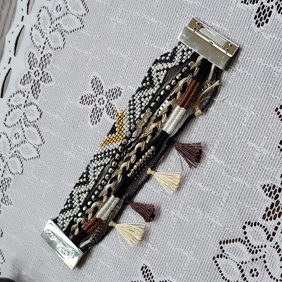 Plunder Bracelet - Black, White,Gold, Silver,Brown Layers - Picture 3 of 7